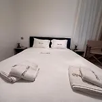 דירה Rvg Rania House With Pool פורטו הלי